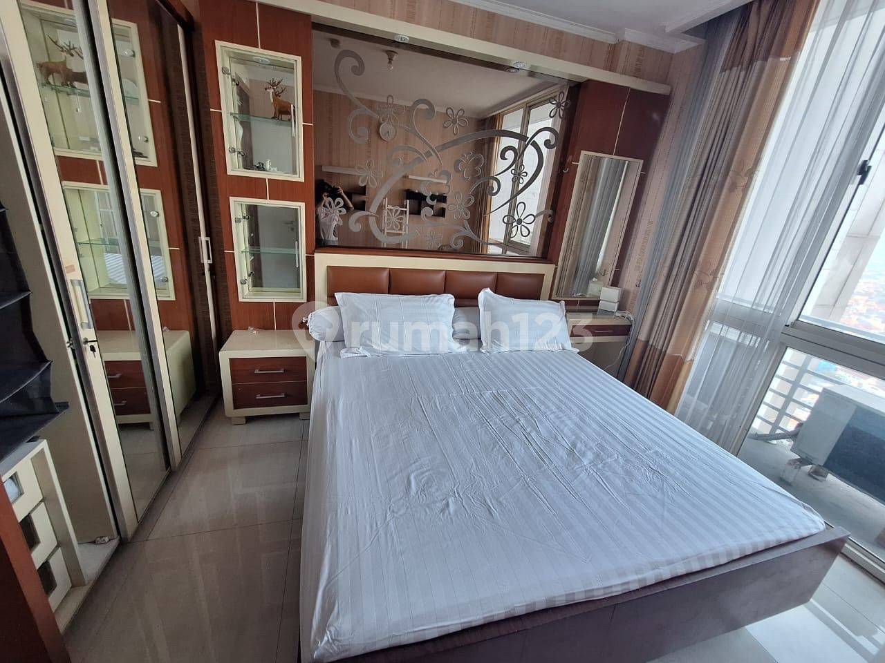 Via Apartement Ciputra World - Fully Furnished Apartment