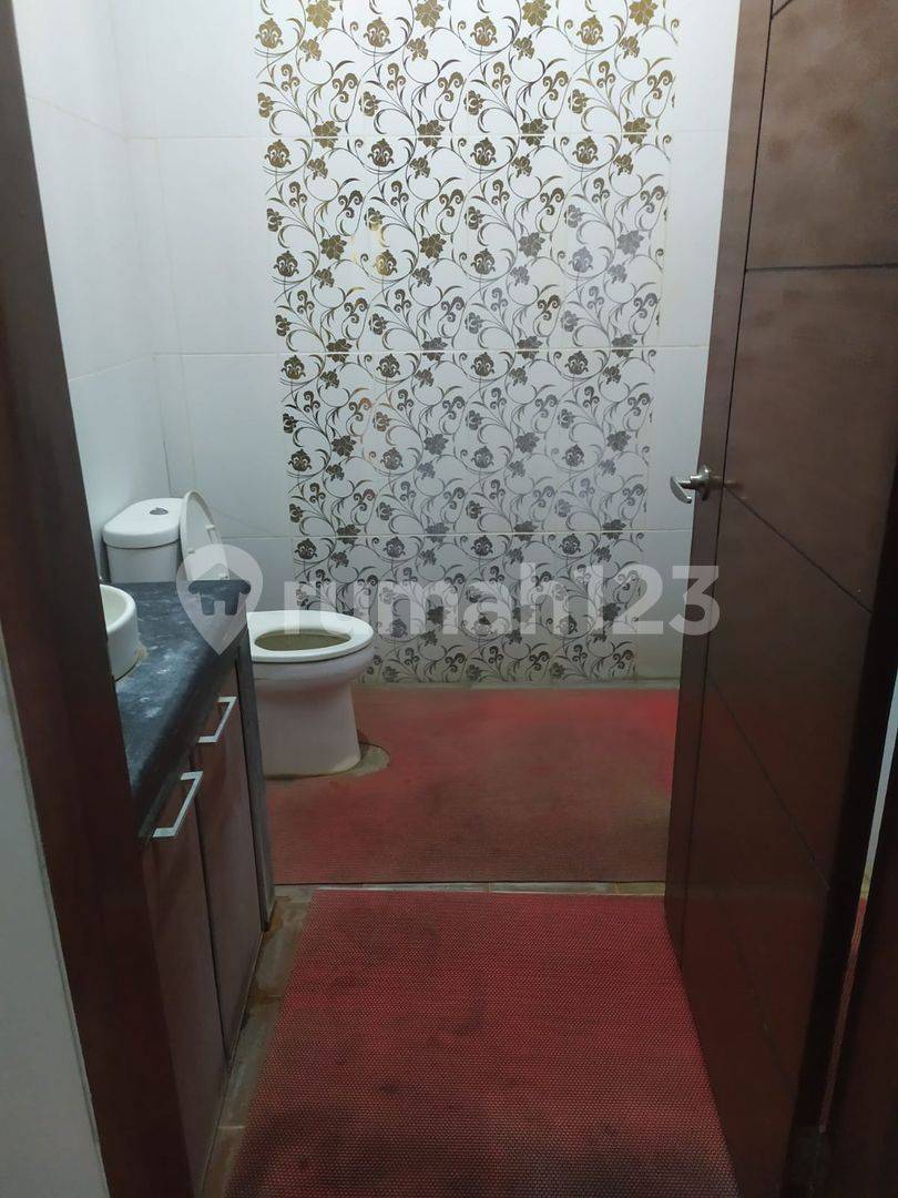 2-Story Minimalist House in Batununggal
