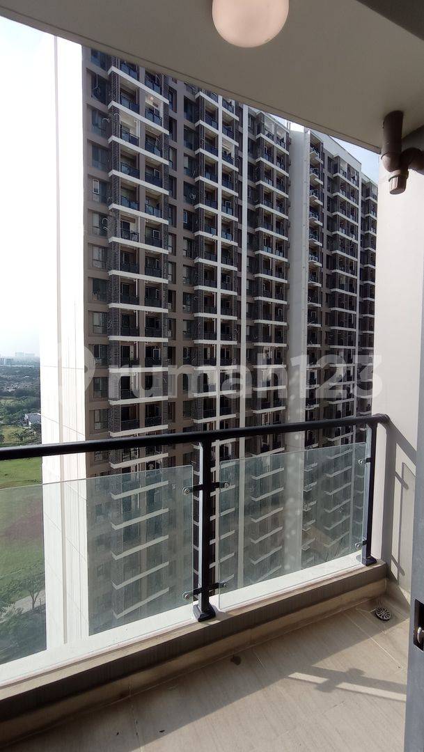 Sky House, BSD-тегі сәулетті 2 жуынатын пәтер