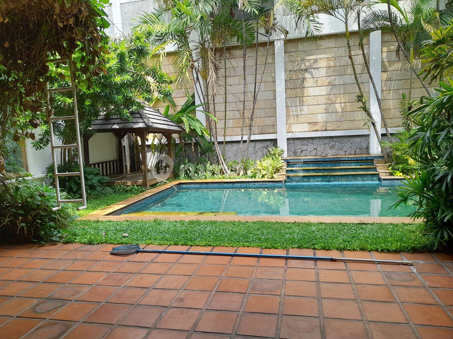 Spacious Property near Central Jakarta with Private Pool