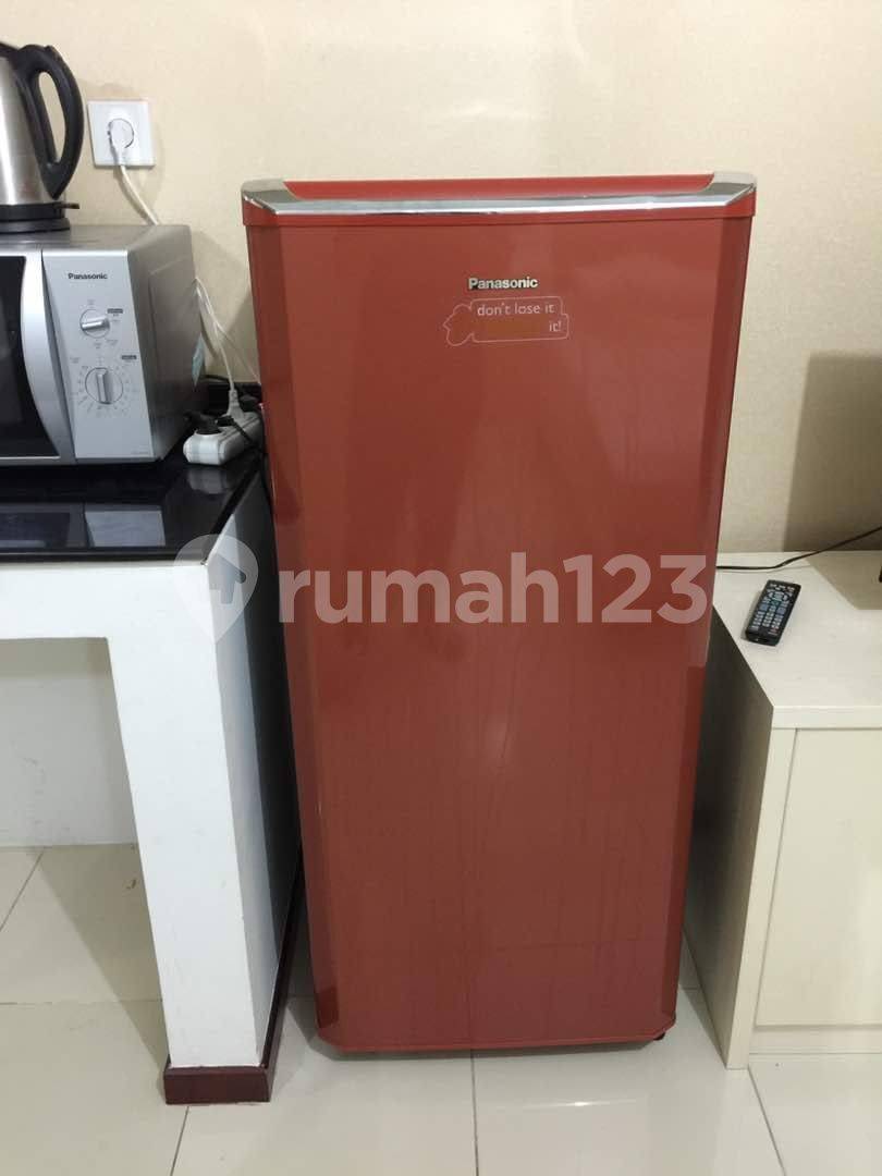 Studio Apartment at Royal Mediterania Garden Residence
