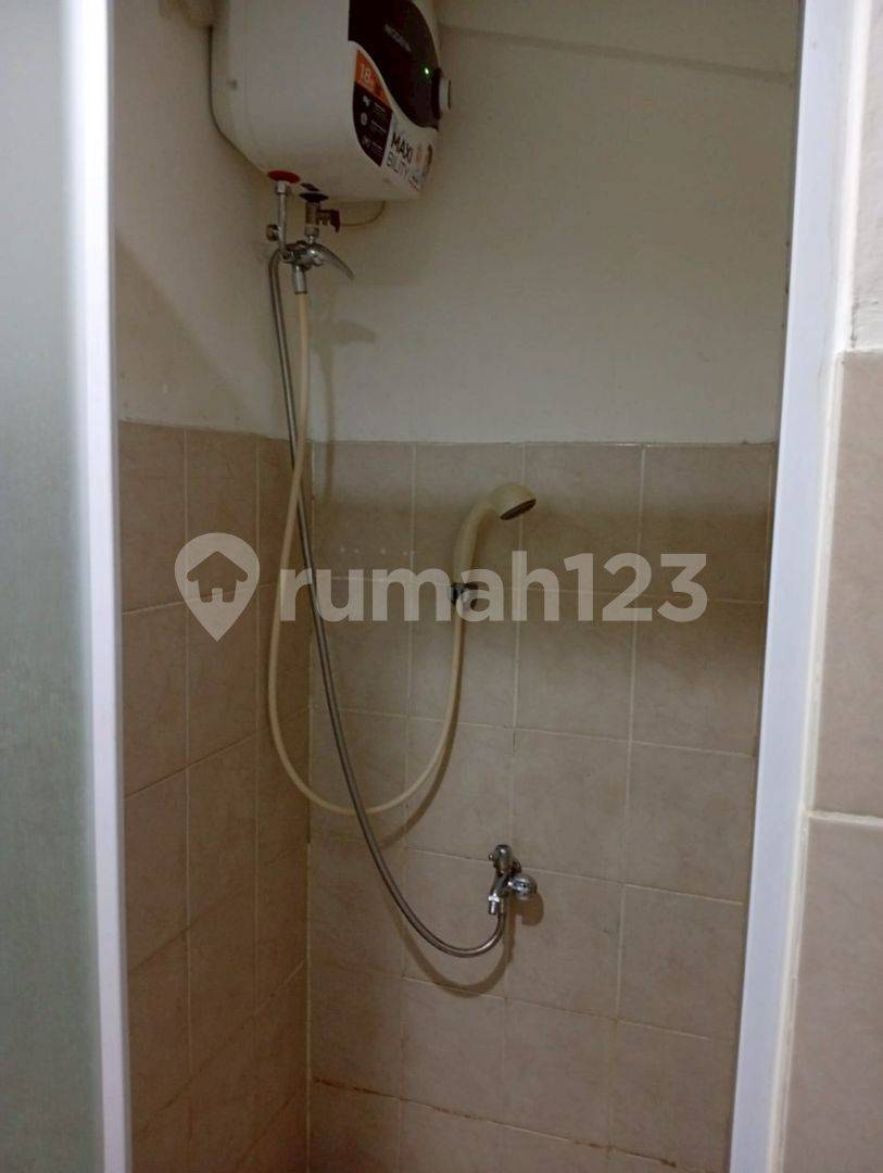 Green Bay Pluit-тегі заманауи дизайнды студиялық пәтер