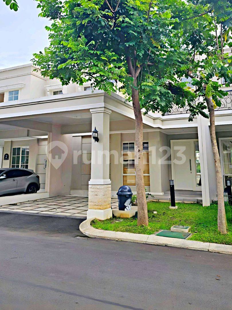 Cluster Anapuri House - 2 Floors, 4 Bedrooms, Strategic Location