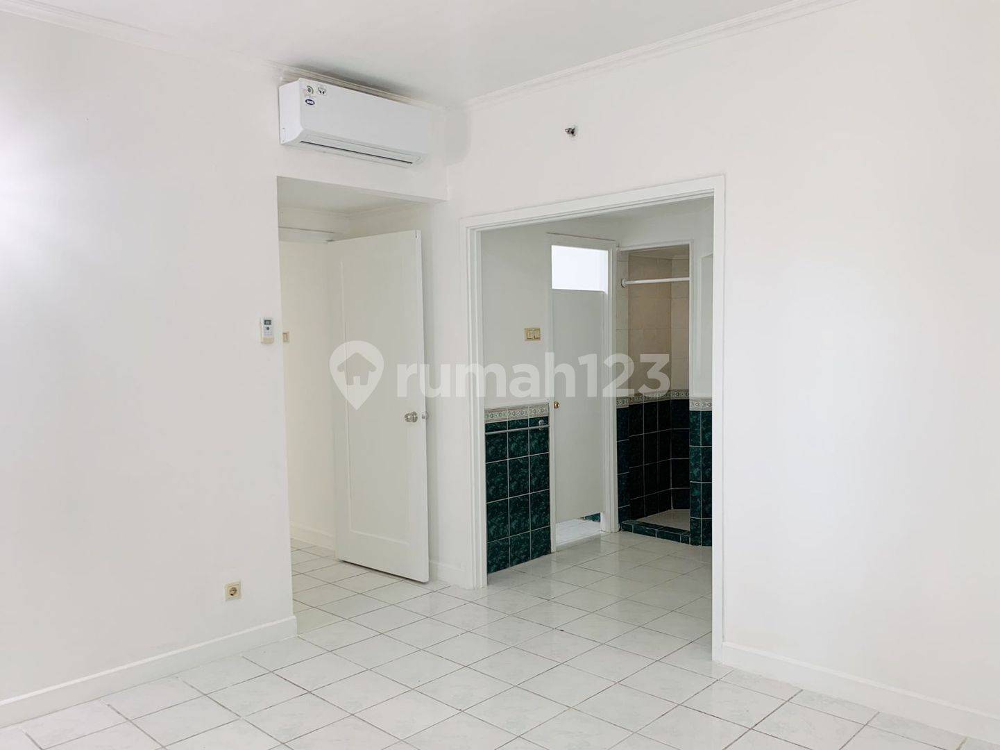 Apartment Amartapura 3br Bagus Harga Nego Di Lippo Karawaci
