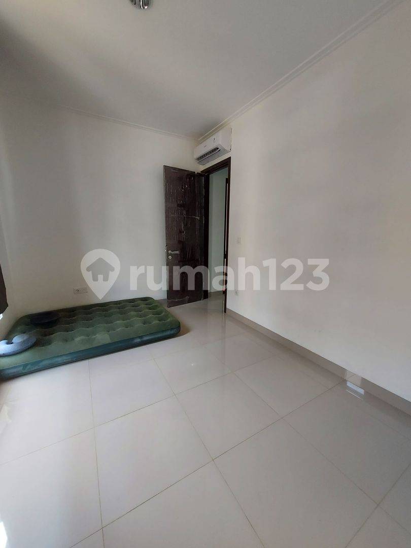 Condo House Green Royal - 2 Bedroom Unit on Ground Floor