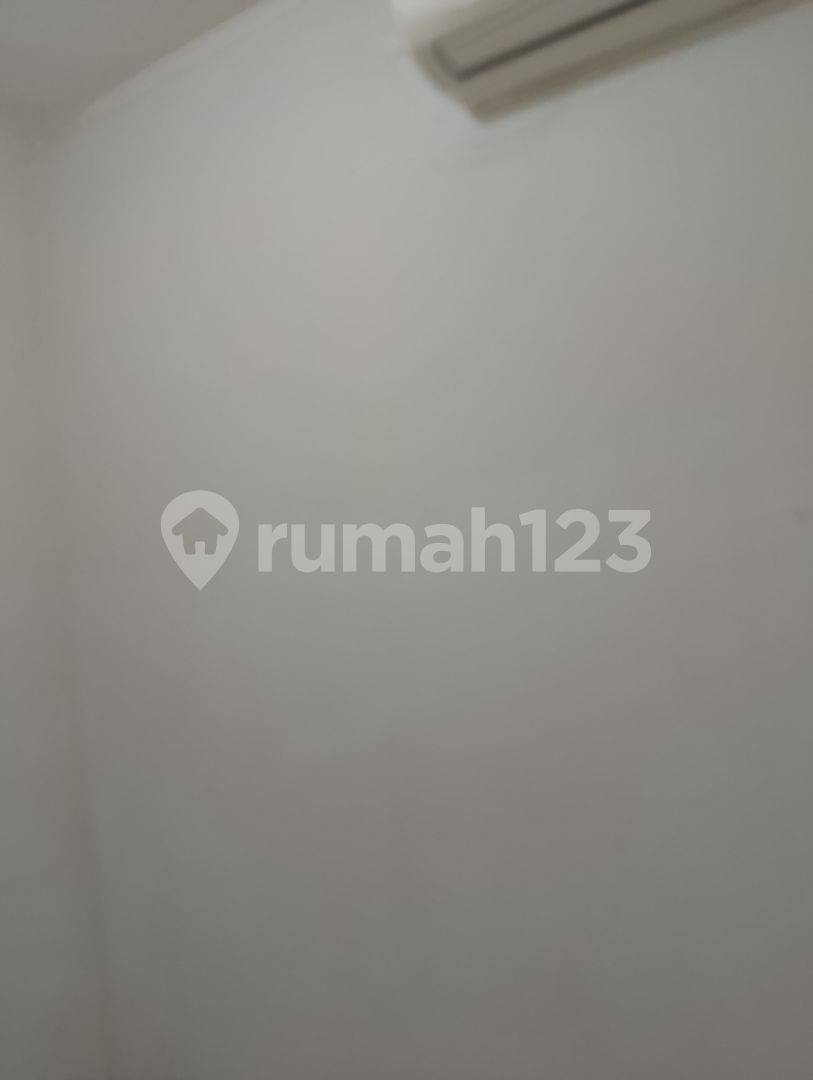 Teluk Intan пәтері - 2 бөлмелі бөлімше кондиционермен