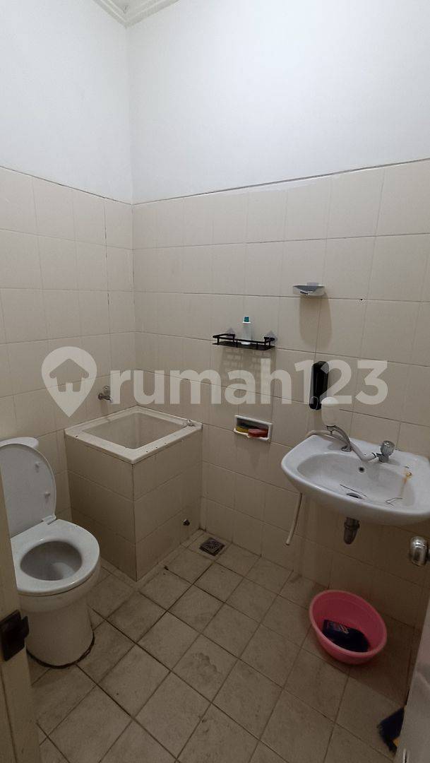 3-Story Commercial Shophouse in Gading Serpong