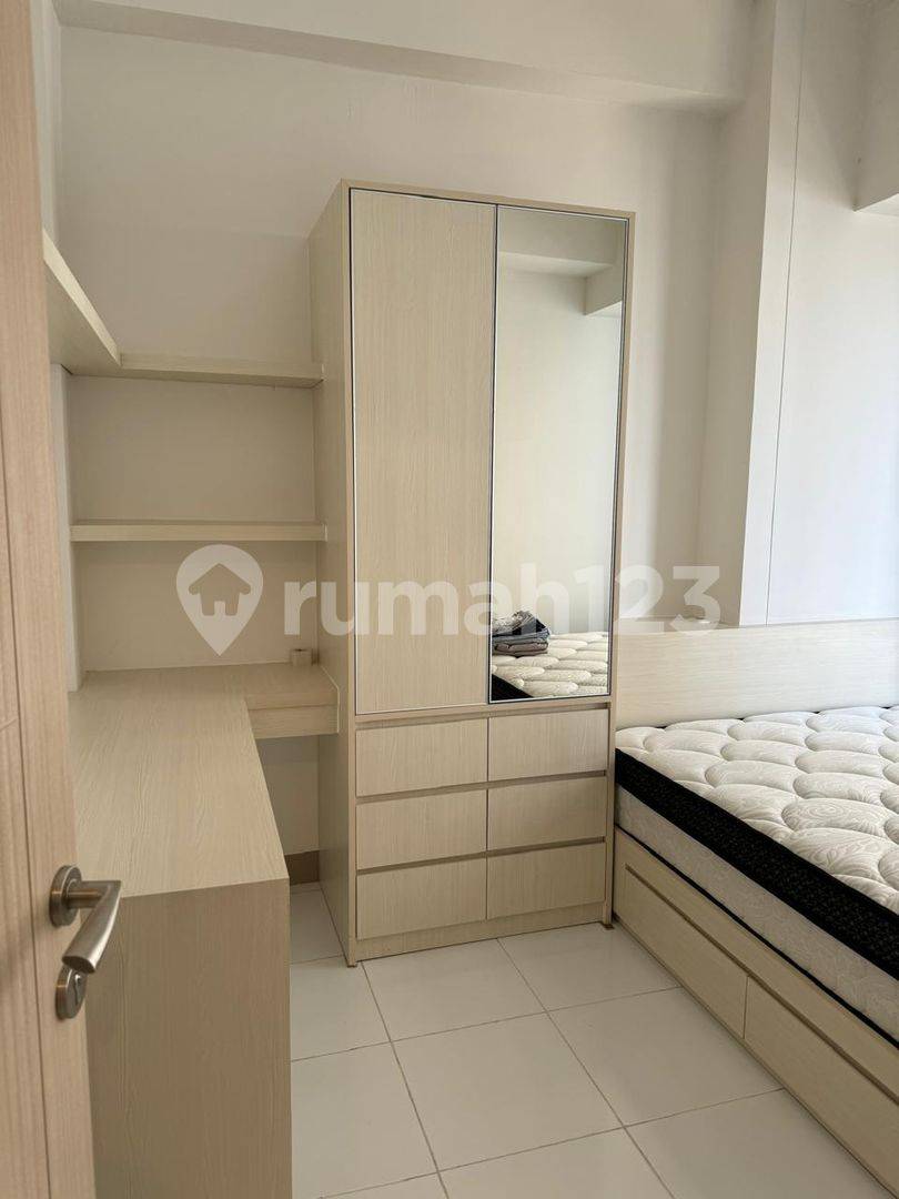 Tokyo Riverside 2BR Apartment, 36m², Fully Furnished