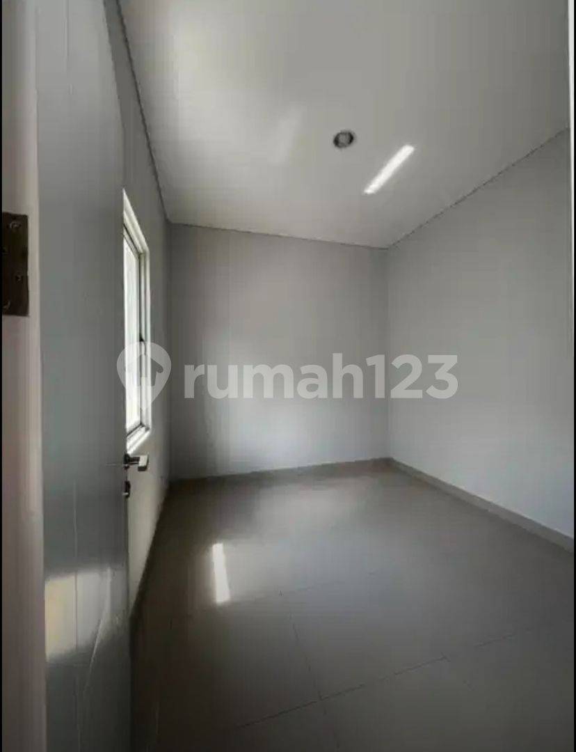 Strategically Located House with Modern Amenities near BSD