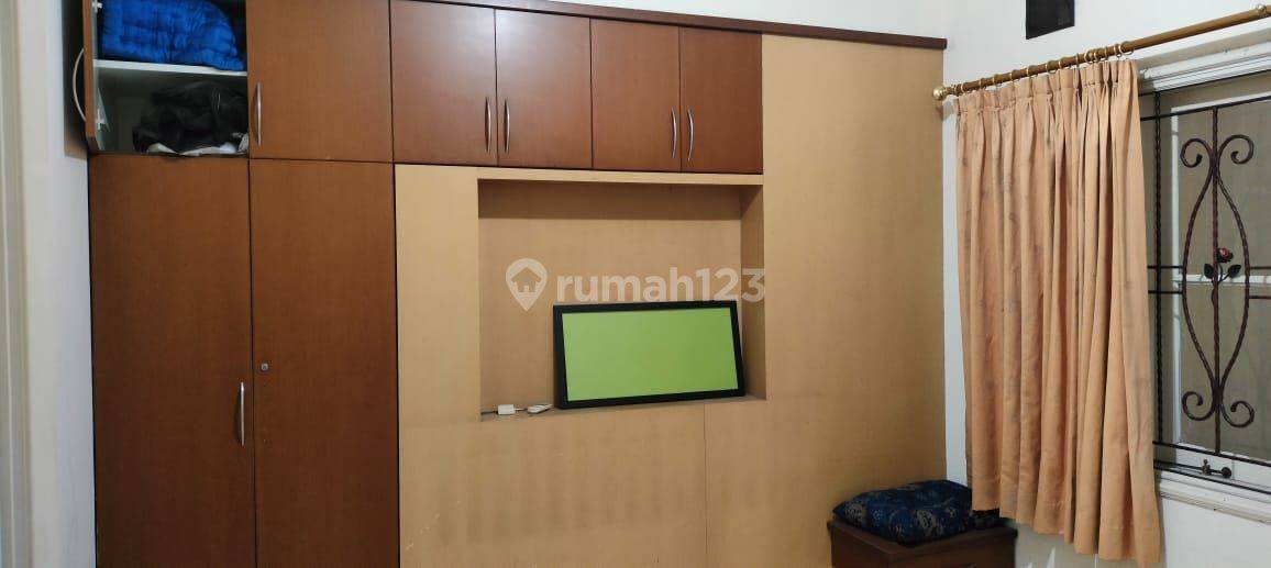 Luxurious Fully Furnished House in Central Bandung