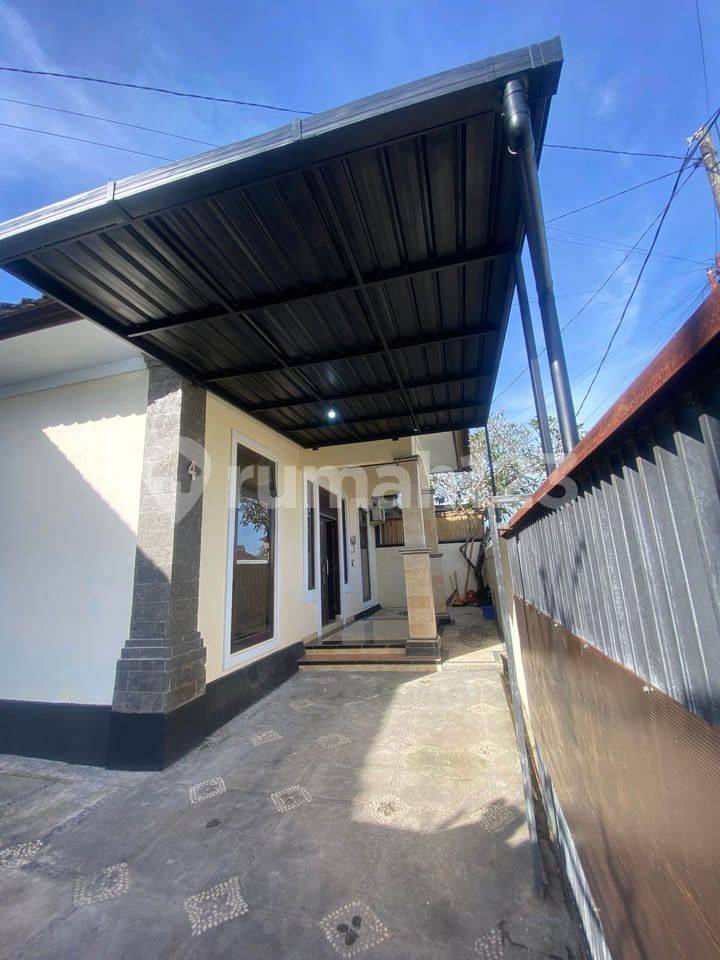 Peaceful Cozy House near Seminyak with Rice Field View