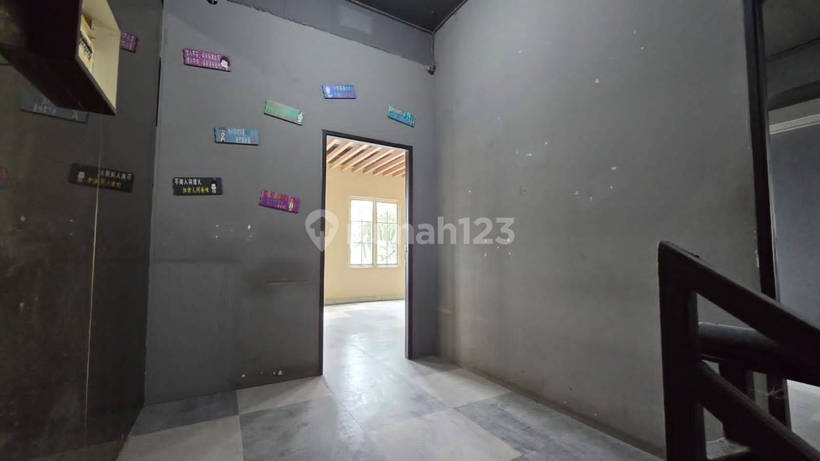 Ruko Cordoba PIK - Жалға берілетін коммерциялық бөлме