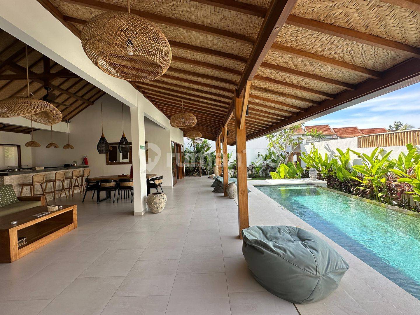 Stylish Villa Near Padang-padang Beach with Private Pool