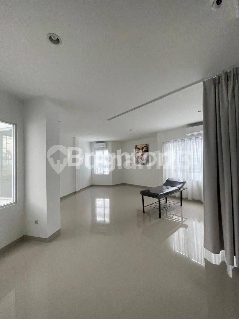 Commercial Property in Gading Serpong - High Traffic Location