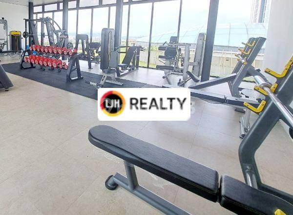 Studio Apartment in Batam Centre with City and Sea View