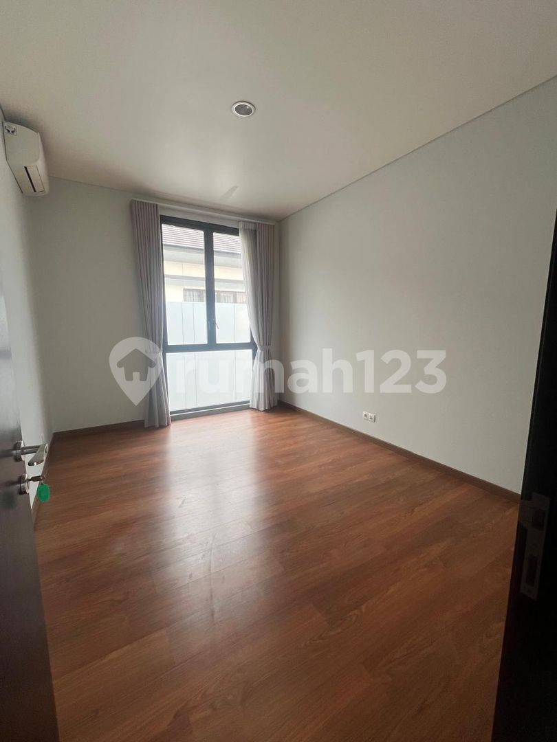 Semi Furnished House at Lakewood Cluster, Nava Park BSD