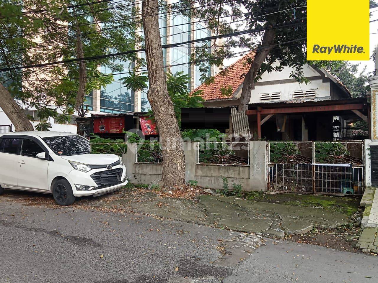 Spacious House for Rent in Central Surabaya